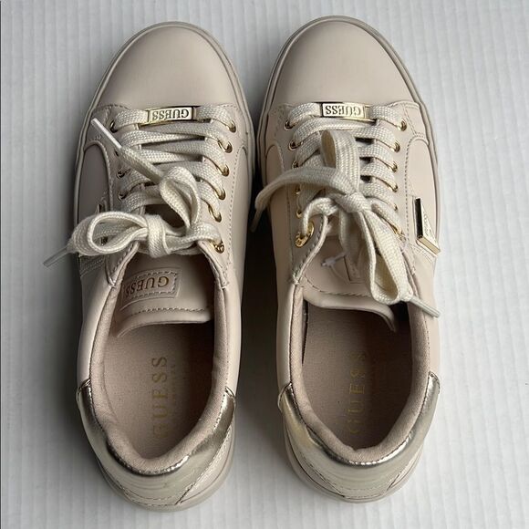 GUESS Cream Sneakers size 7.5 - Picture 8 of 14